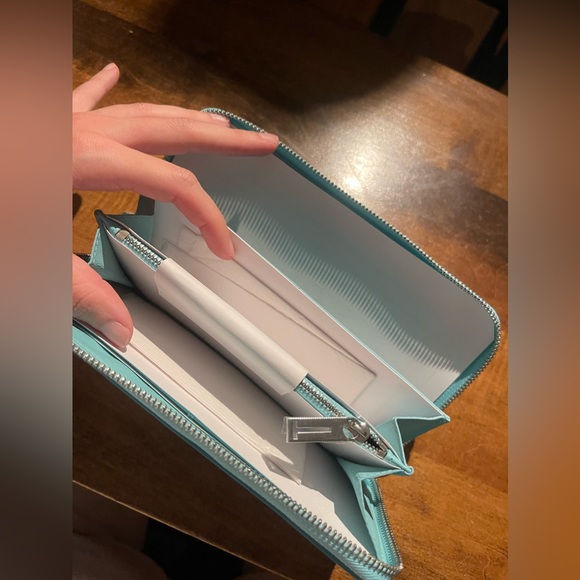 Tiffany & Co. Blue Wallet - Picture 14 of 17